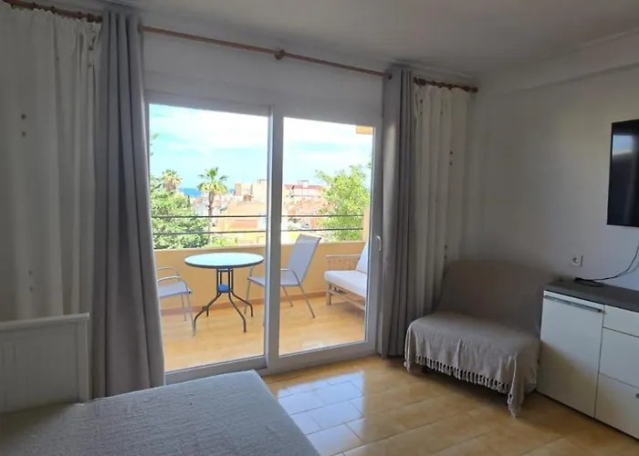 Estudio En A 700 M Del Mar Torrevieja